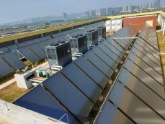 學?？諝饽芴柲軣崴惭b工程